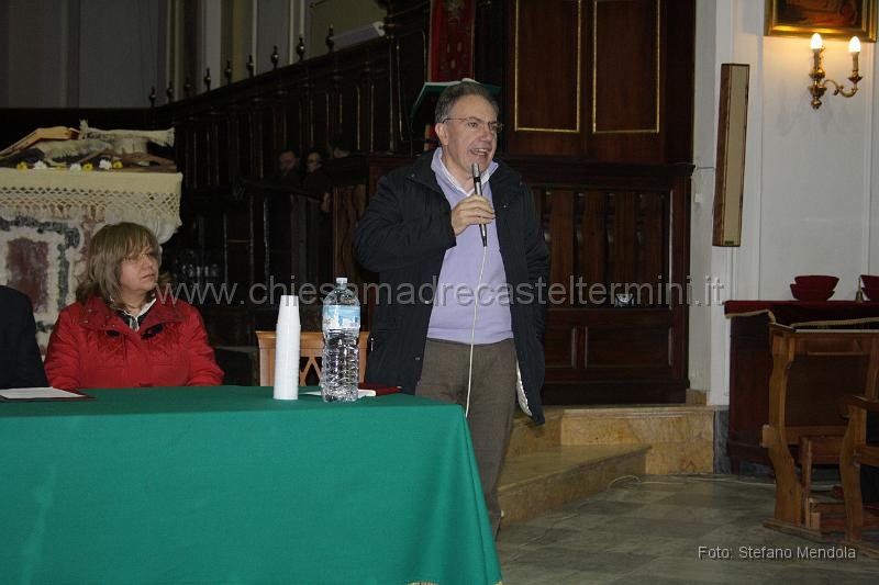 Immagine 030.jpg - 10 Gennaio 2010 - Testimonianze dei membri del Consiglio Regionale OFS: «Cristo ispiratore e centro della vita dei Francescani Secolari».